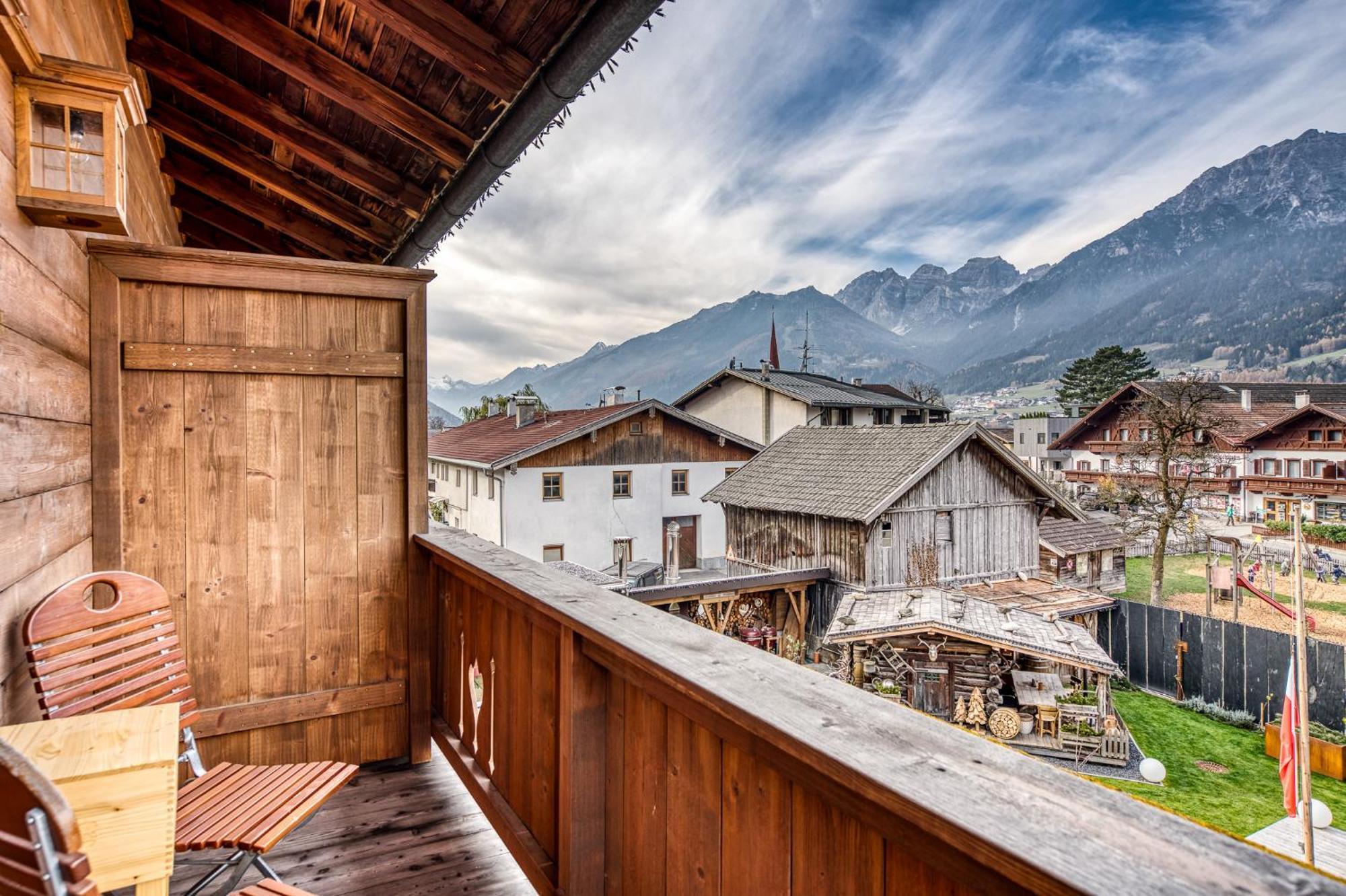 Hotel Alpenstolz Мидерс Номер фото