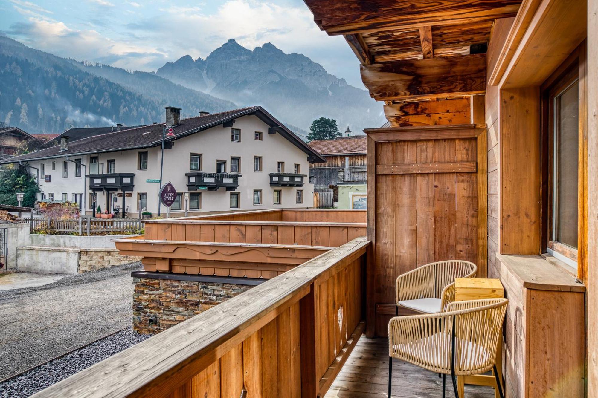 Hotel Alpenstolz Мидерс Номер фото