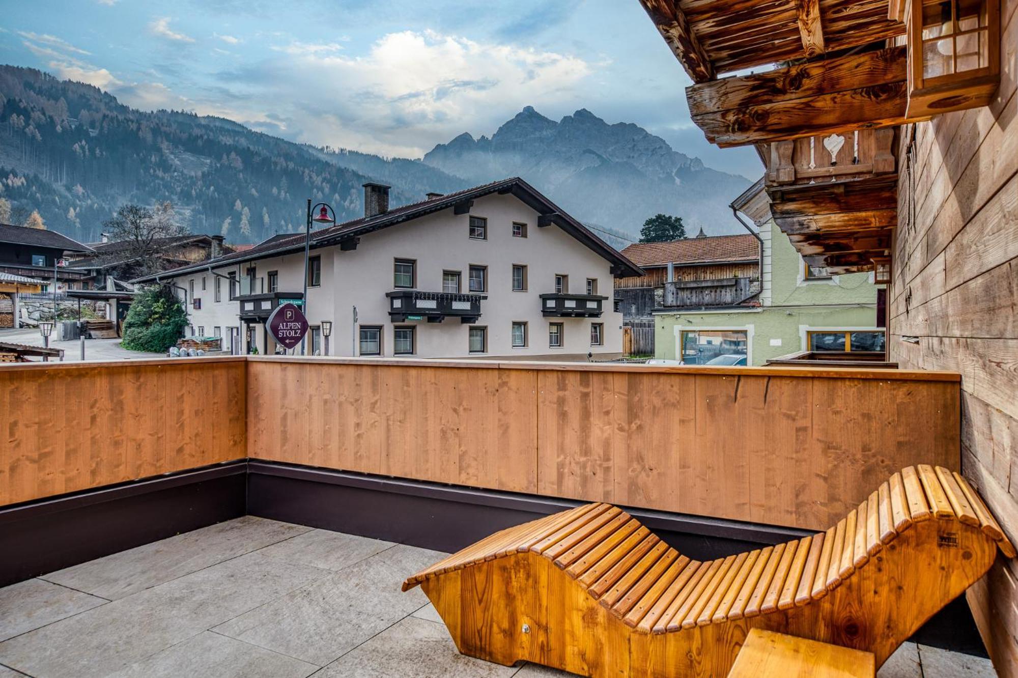 Hotel Alpenstolz Мидерс Номер фото